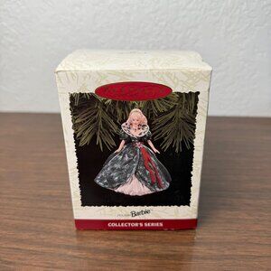 Hallmark VTG 1995 Keepsake Ornament Holiday Barbie Collectors Series OPEN W BOX